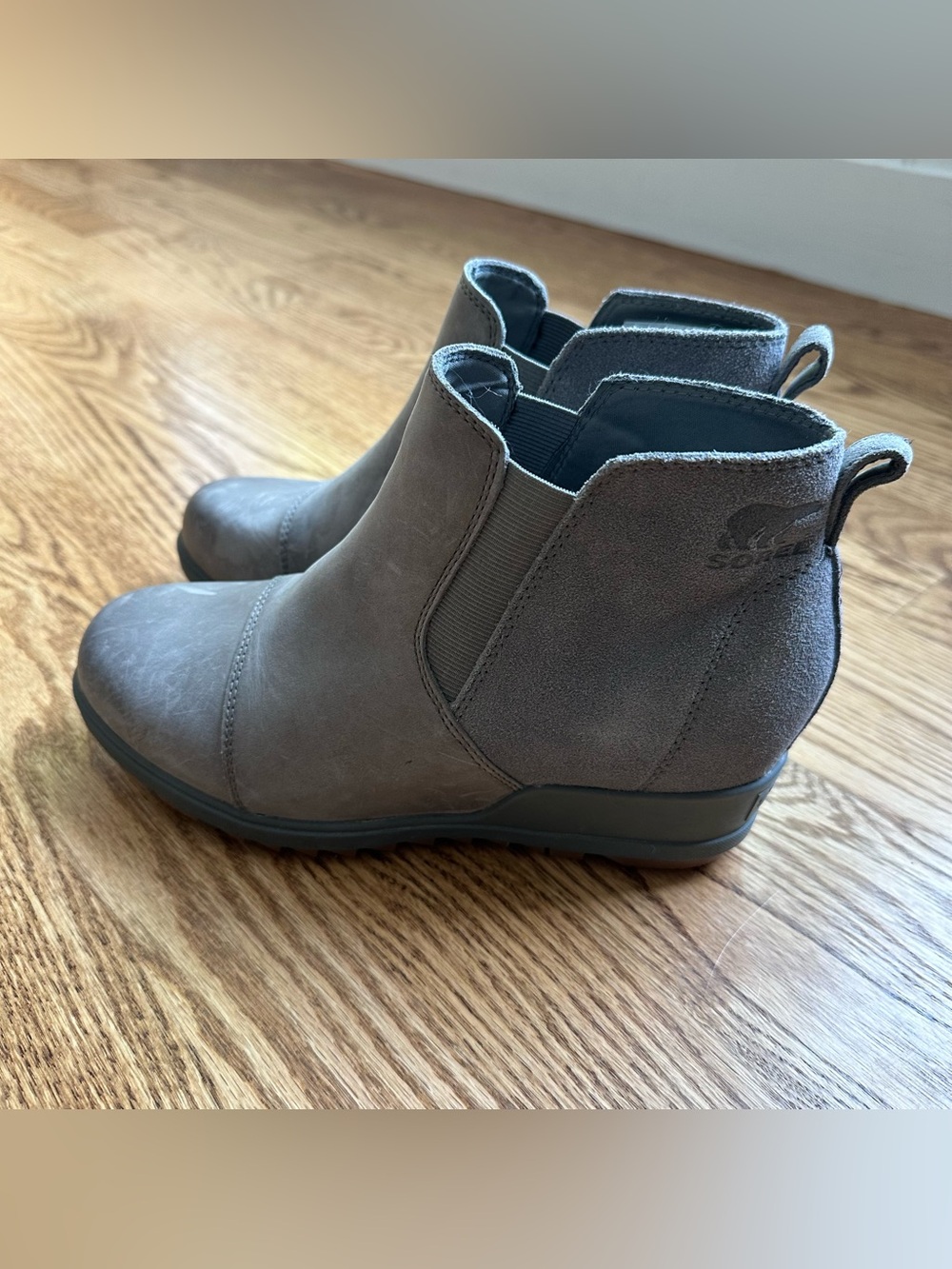 Sorel Evie Pull-On Booties. Size 8.